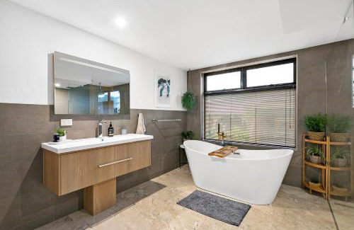 Korumburra Appartement | The Snug Premium 1BR Self Contained Apartment FREE Netflix