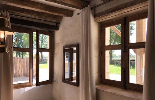 Cravant-les-Coteaux Cottage | The Sonnay Castle Lodge, near Chinon: 4 **** cottage for 2