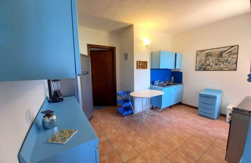 Sa Rocca Tunda Villa | Le bruit de la mer. Maison sur la plage, entourée de verdure, en Sardaigne.