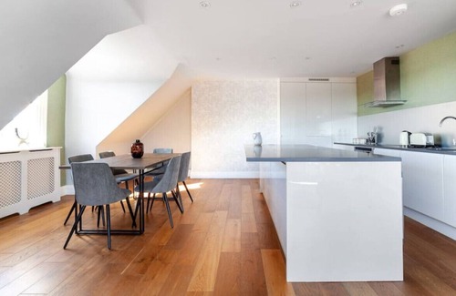 Frognal and Fitzjohns Appartement | The South Hampstead Collection