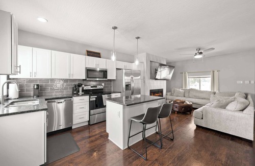Columbus Maison | The Southern Nook - For 8