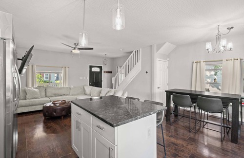 Columbus Maison | The Southern Nook - For 8
