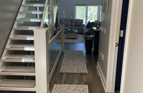 Caseville Maison | The Spacious Canal Condo