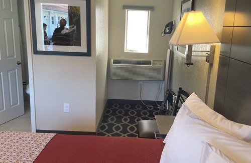 Etna Hôtel | The Springwater Inn