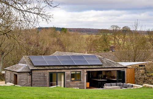 Hawling Maison | The Stables at Lilac Cottage by Interhome