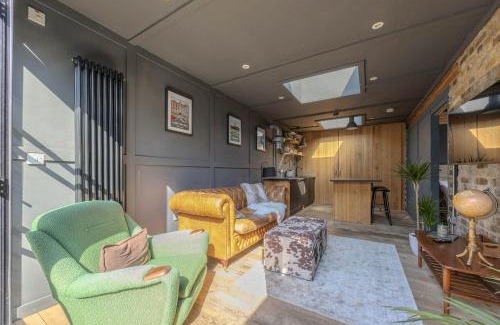 Leigh-on-Sea Maison | The Stables