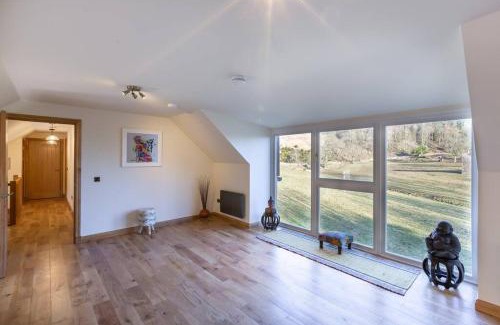 Cupar Maison | The Stables - Near St Andrews Sleeps 10