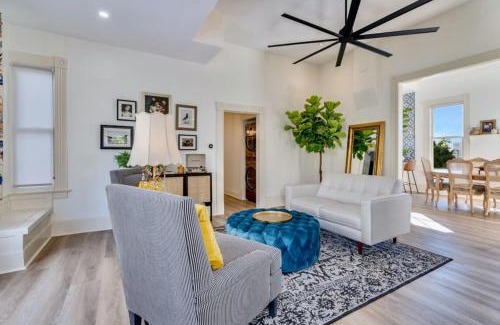 Golden Hill Maison | The Stanton Residence - Chic and Cozy Classic near Downtown
