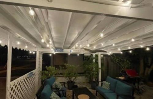 Pass-a-Grille Maison | The StarFish Bungalow 1B/1B