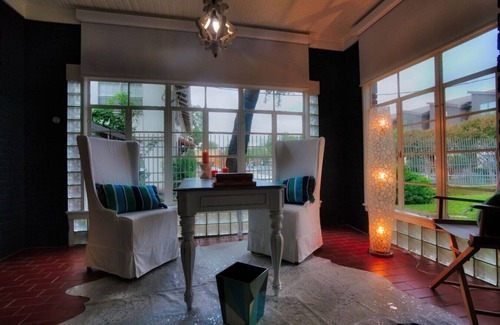 Oak Lawn Maison | The Stay @ SoCozyBlue - Stay Cozy & Live Luxe in Uptown and Oak Lawn in Dallas