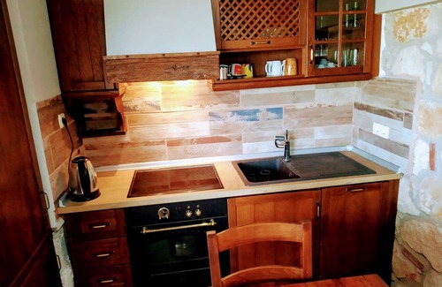Psakoudia Maison | LA MAISON EN PIERRE ANDROMEDA