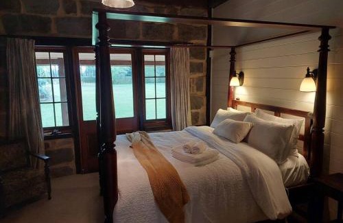 Nulkaba Maison | The Stone House Stay Connect Explore