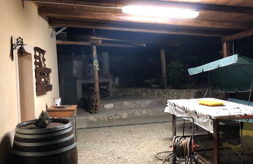 Zungri Cottage | Le Stone Town, Zungri dans la province de Vibo Valentia, rocher