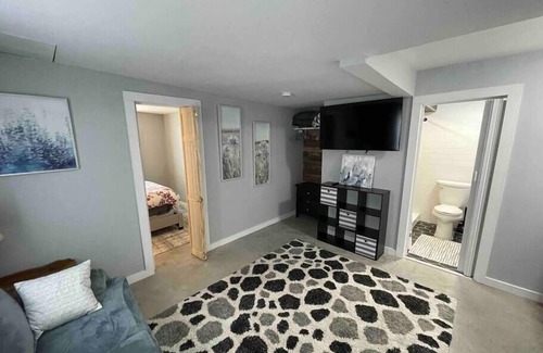 Sodus Point Appartement | The “street” at the lodge