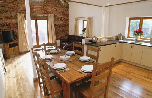 Norwich Cottage | Hébergement en 3 chambres à Old Costessey, Norwich