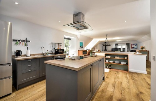 Perth Maison | The Studio at Pitmeadow Farm
