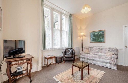 Dalmally Maison | The Study - 15459
