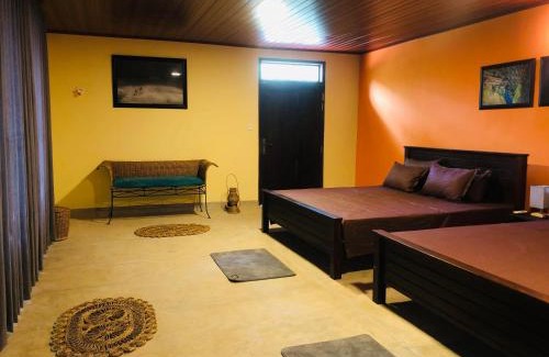 Nochchiyagama Chalet De Ski | 'The Suite' by Wildhideaway