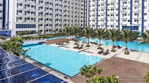 Valenzuela Appartement | The Suite Life - Level 42 at Makati