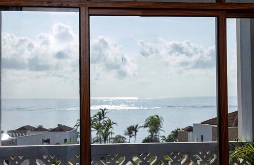 Mtwapa Villa | The Sultan Palace Beach Retreat Three-Bedroom Villa