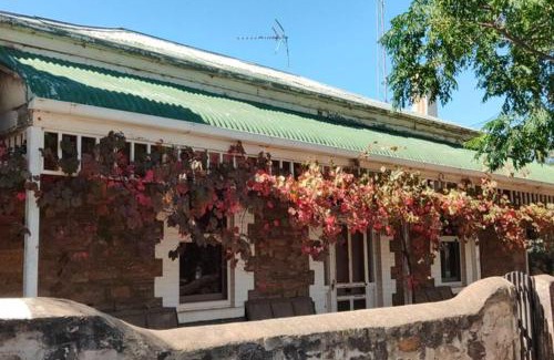 Burra Maison | The Sunday School Cottage on the Heysen Trail