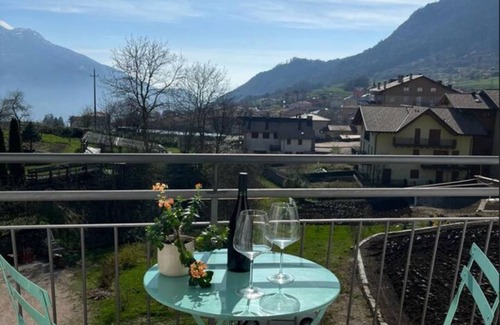 Ronzo-Chienis Appartement | Appartement "The Sunflower". Détendez-vous dans les montagnes près du lac de Garde