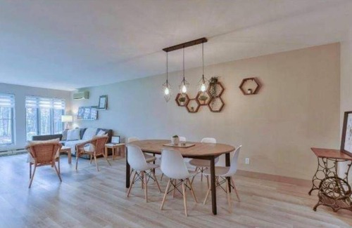 Mont-Tremblant Maison | The Sunny half croissant