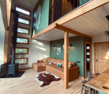 Dzvynyach Maison | The Sunset Cabin будиночок з Чаном Чан не входить у вартість
