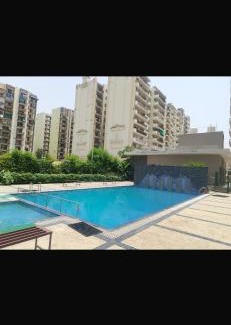Zirakpur Appartement | The SUNset, Zirakpur 3bhk flat for families only
