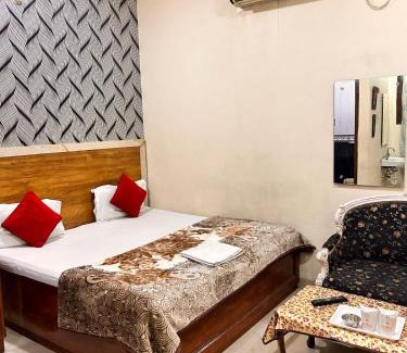 Nizamuddin Maison | The Super Residency - Near Nizamuddin Markaz & Auliya Dargha
