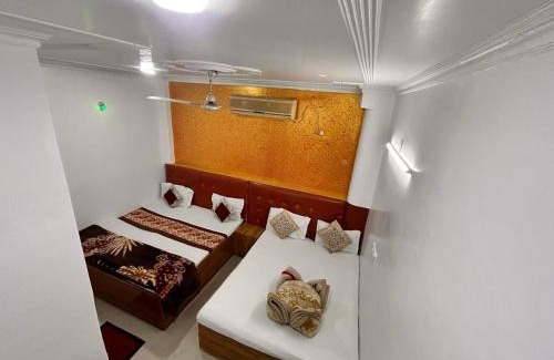 Nizamuddin Maison | The Super Residency - Near Nizamuddin Markaz & Auliya Dargha
