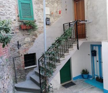 Carrara Appartement | The Sweet home close to castle- Ameglia 19031 - Via Avenza