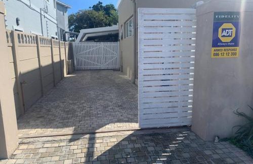 Flamingo Vlei Appartement | The Tableview Garden Room