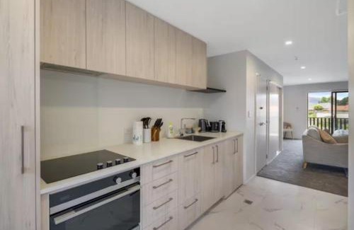 Lower Hutt Maison | The Taita Loft