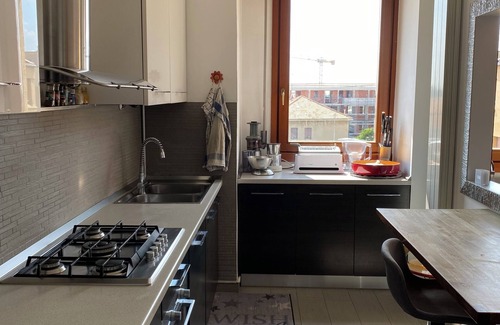 Biassono Appartement | The terrace a stone's throw from the runway