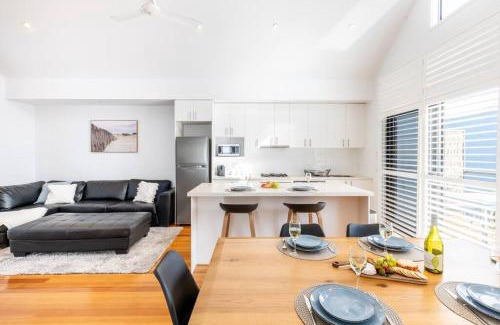 Ocean Grove Maison | The Terrace