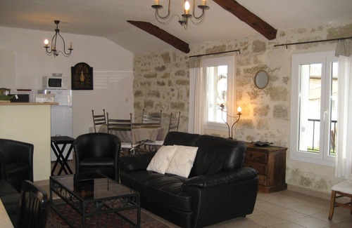 Pezenas Cottage | Rare à Pézenas! maison de campagne*** à 5mn du centre ville .Clim. 4pers