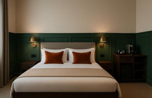 Kilkenny City Centre Maison | The Tholsel Bar and Townhouse Kilkenny