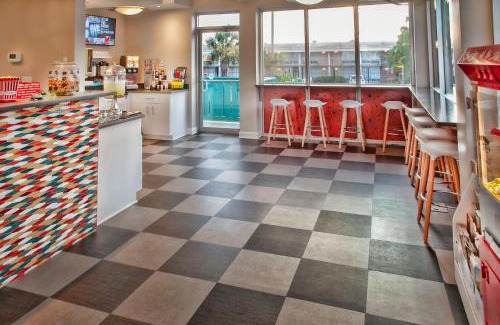 Yamacraw Village Hôtel | The Thunderbird Inn