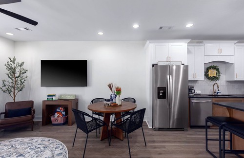 Auburn - Opelika Maison | The Tiger Den – Walk to Campus & Downtown!