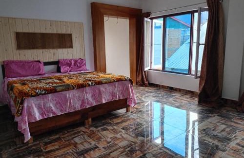 Bhaderwah Hôtel | The time square