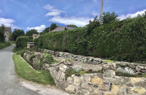 Wall-under-heywood Maison | The Tiny Barn is in the middle of our farm surrounded by beautiful country walks