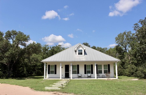 Round Top Maison | The Top @ Round Top | Escape to the country!
