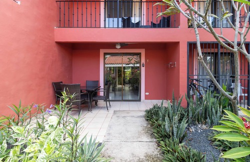 Coco Maison | The Tranquil Coco Townhouse: 300 Meters from the Beach!