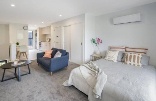 Lower Hutt Maison | The Tranquil Hutt Escape