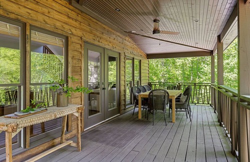 Lancaster Maison | The Treehouse Cabin Mins to Center Hill Marina Caney Fork River Edgar Evins Park