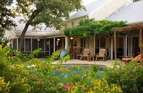 Jeddo Cabine | The Treehouse & The Ranch House at Davis Ranch Retreat