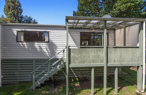 Waihau Bay Maison | The Treehouse- Whanarua Bay