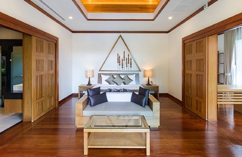 Nai Harn Villa | La cabane tropicale à louer à Naiharn Beach, Phuket