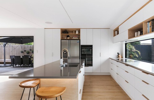 Mount Maunganui Maison | The Tui Tropics ~ Mount Maunganui - Beyonder Holiday Homes
